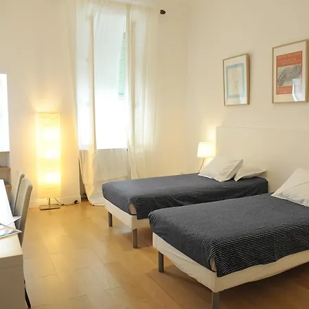 Maison D'hotes Emma Tiranty Konukevi Nice